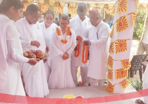 लाखौं रुपैंयाको नीजि लगानीमा बनेको गीता पाठशाला भवनको भब्य उद्घाटन