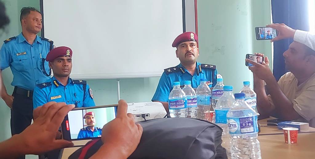 शान्ति, शुरक्षा र अमनचयन कायम पहिलो प्रथमिता : सिमरा डिएसपी जोशी